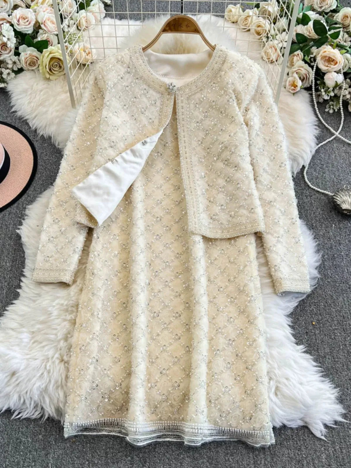 2024 winter new style high-end small fragrance jacket women's haute couture hand-beaded temperament vest dress two-piece set