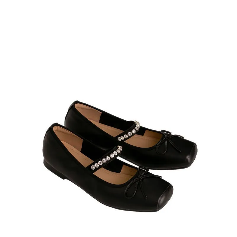 39917-005 Women Flats - Black