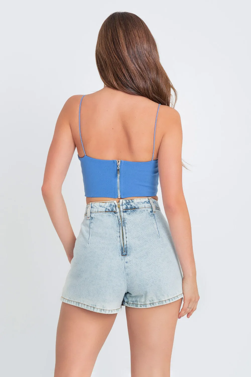 Crop top tirantes escote diagonal