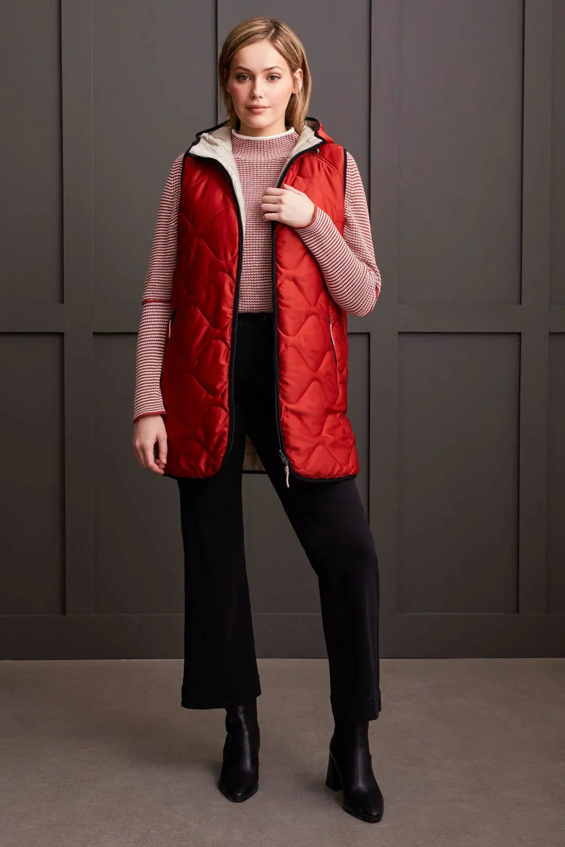 Tribal Reversible Hooded Puffer Vest (Red)